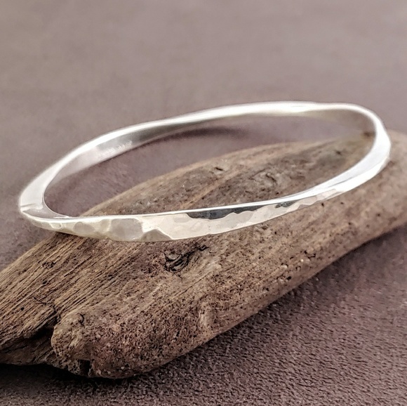 James Avery Jewelry - James Avery Los Martillados Bangle - Retired